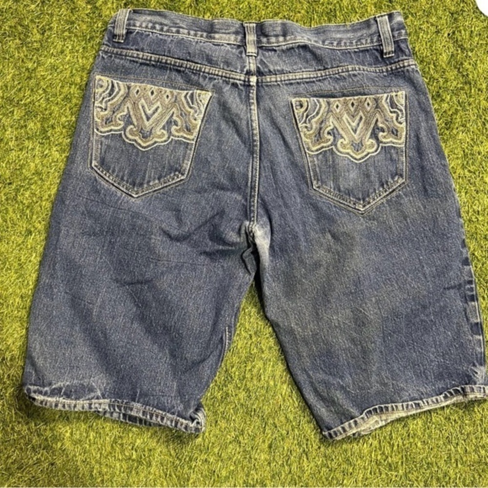 EUC Men's Y2K AVIREX HIP HOP EMBROIDERED‎ JORTZ 36x15 🔥🔥